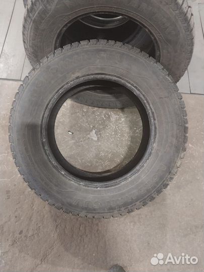 Nordman 5 215/70 R16