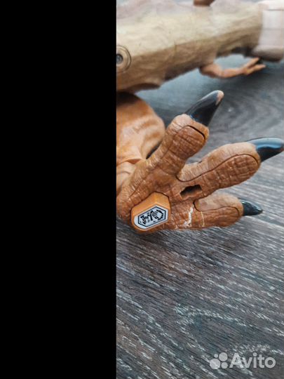 Динозавр Тирекс jurassic world