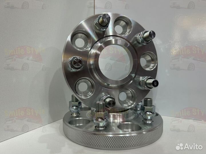 Проставки колесные Nissan Infiniti 20мм 5x114 66,1