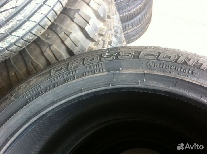 Continental ContiCrossContact UHP 295/35 R21 107Y