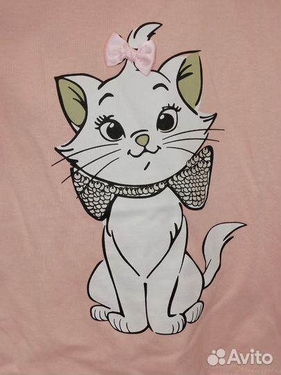 Костюм с шортами для девочки новый