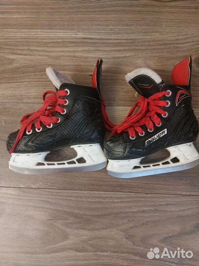 Хоккейные коньки bauer vapor