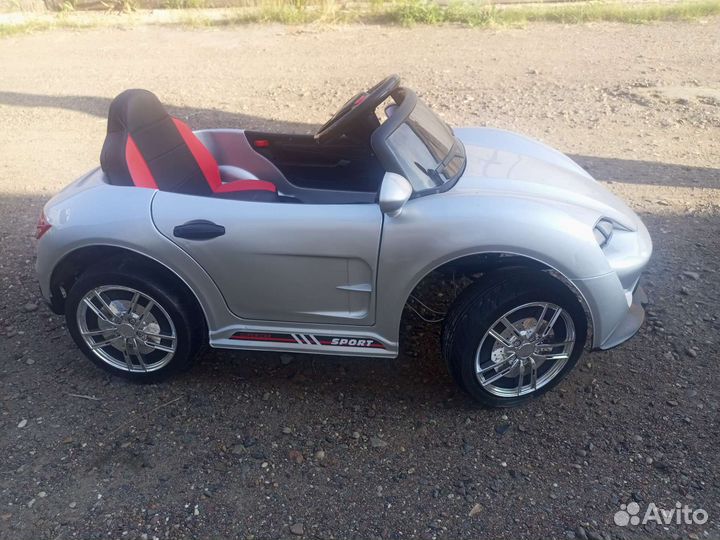 Детский электромобиль бу