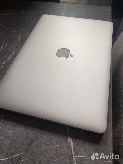 Apple MacBook Pro