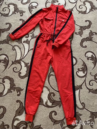 Комбинезон женский спортивный