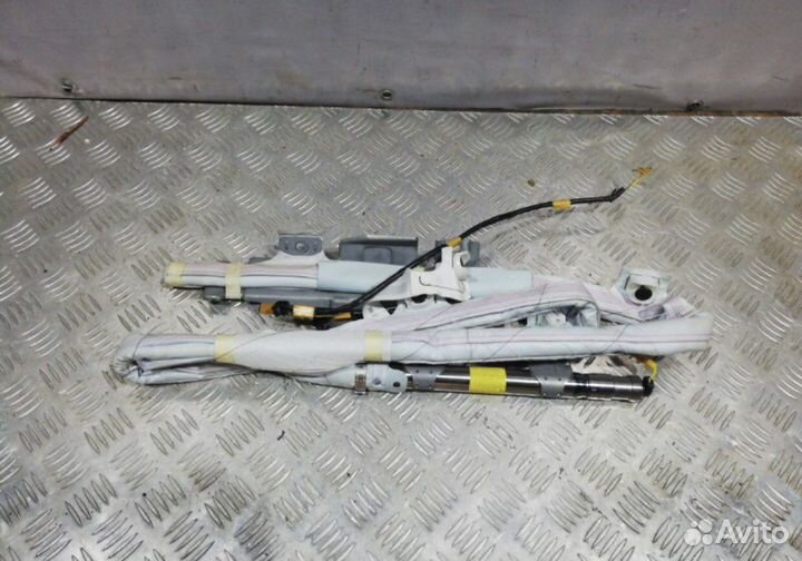 Шторка безопасности Toyota Camry 40