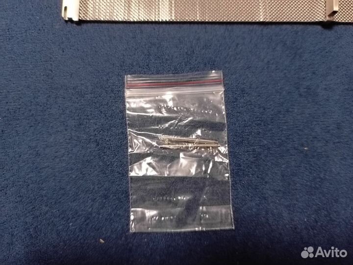 Магнитный ремешок для часов Белый