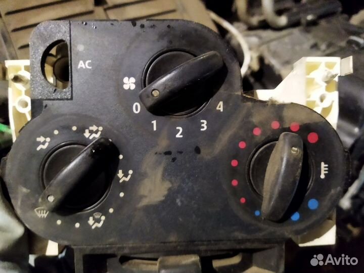 Блок управления печкой renault logan 1