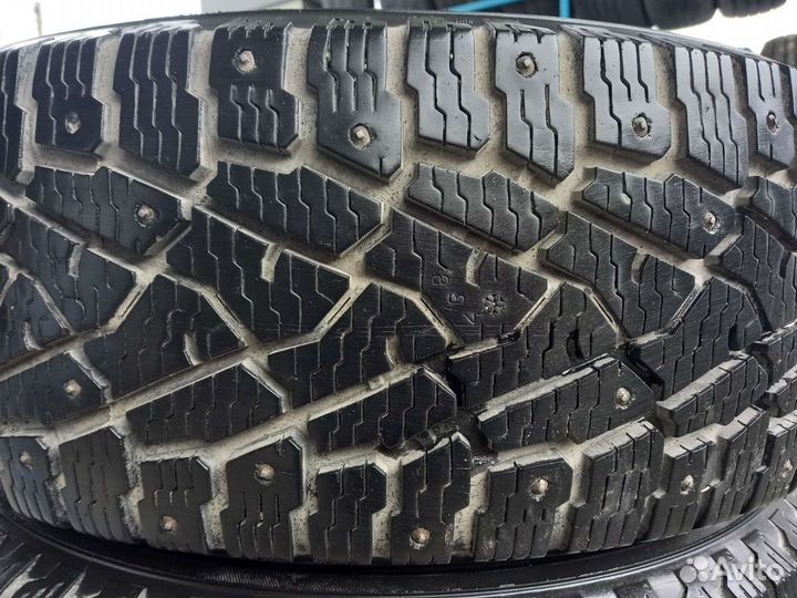 Nokian Tyres Hakkapeliitta C3 215/60 R16