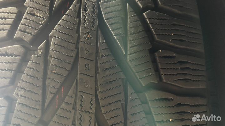 Nokian Tyres Hakkapeliitta R2 SUV 265/60 R18