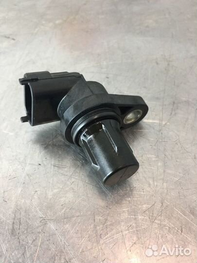 Датчик распредвала Mercedes C-Class W204 M271