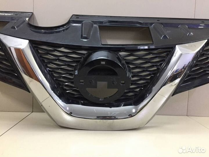 Решетка радиатора Nissan X-Trail 3 T32 2014