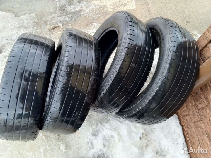 Michelin Latitude Tour HP 225/65 R17