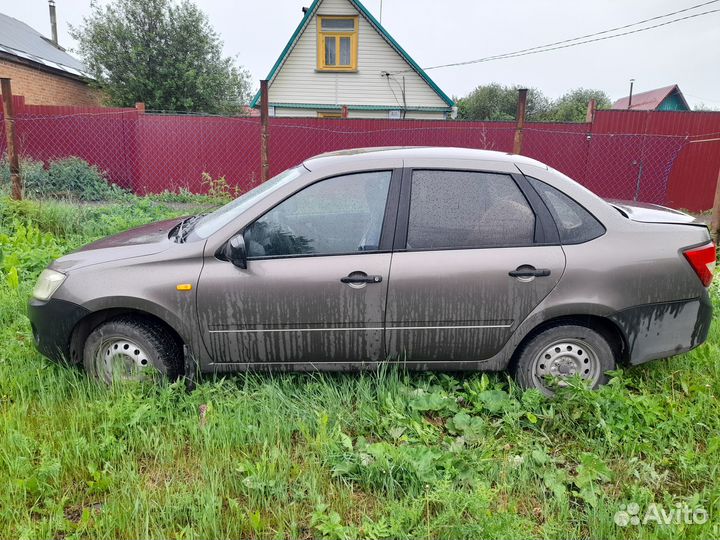 LADA Granta 1.6 МТ, 2016, 155 000 км