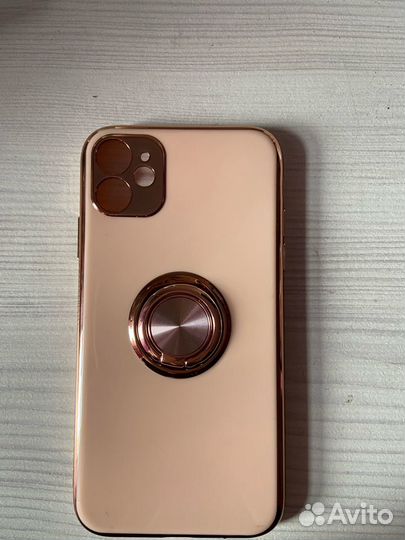 Чехлы для iPhone 11