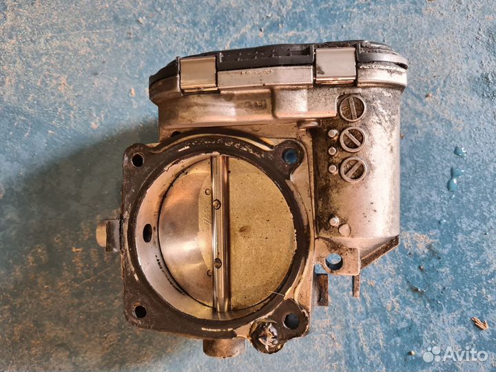 Дроссельная заслонка Mercedes A1131410125