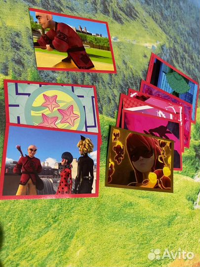 Наклейки panini Леди Баг и Супер-Кот герои в жизни