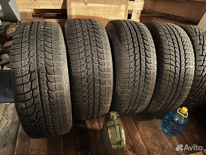 Michelin Latitude X-Ice 275/65 R17 115Q