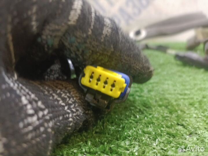 Проводка двери передняя левая Renault Fluence