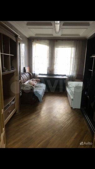 3-к. квартира, 96 м², 2/5 эт.