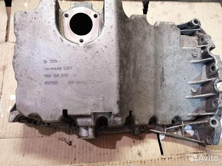 Поддон масляный двигателя VAG Audi A6, A4