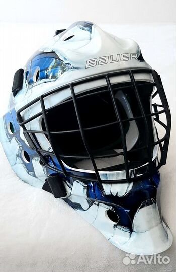 Вратарский шлем