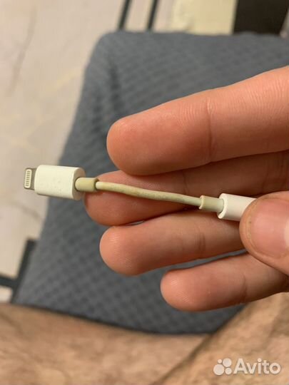 Кабель Apple Lightning to 3.5 mm (A1749)