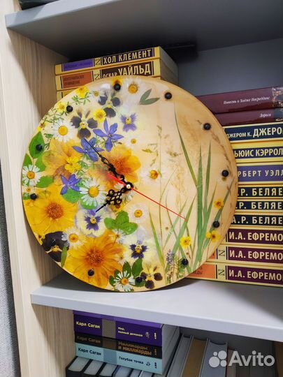 Часы настенные