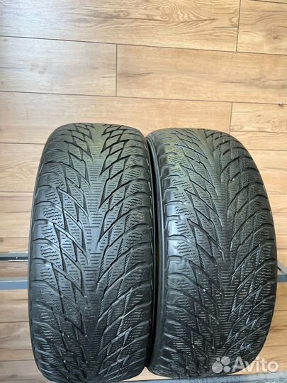 Nokian Tyres Hakkapeliitta R2 215/55 R16