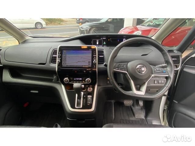 Nissan Serena 2.0 CVT, 2018, 33 900 км