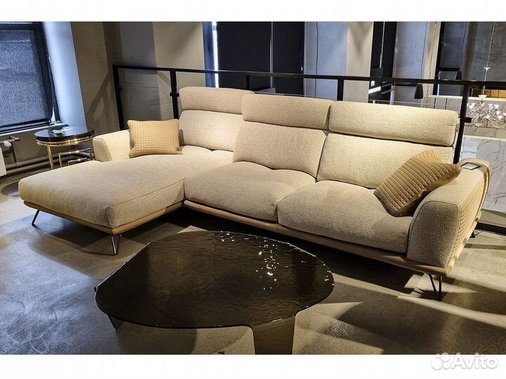 Угловой диван с реклайнером