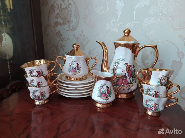 Чайно кофейный сервиз Мадонна