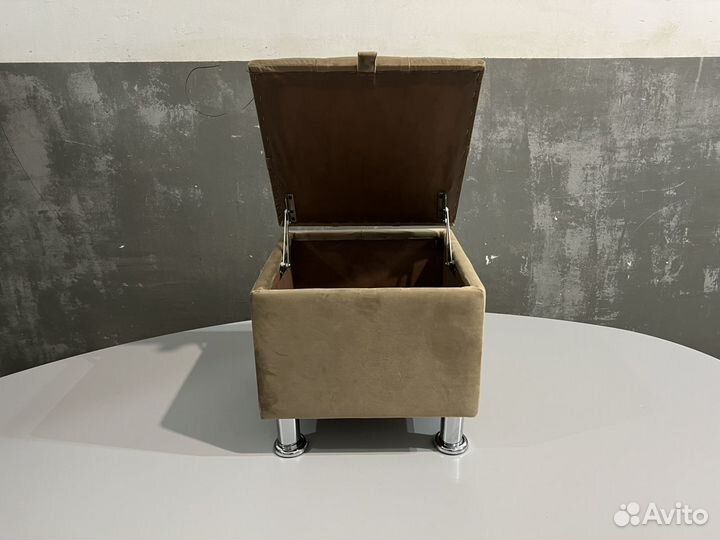 Пуфик коричневый, новый