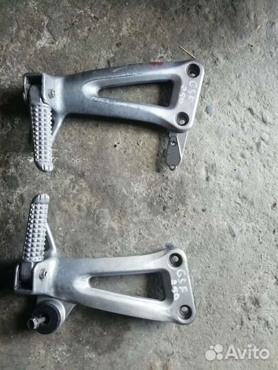 Заднии кронштейны suzuki GSF 250 bandit