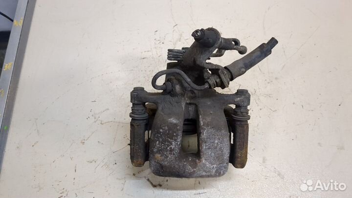 Суппорт Skoda SuperB, 2012