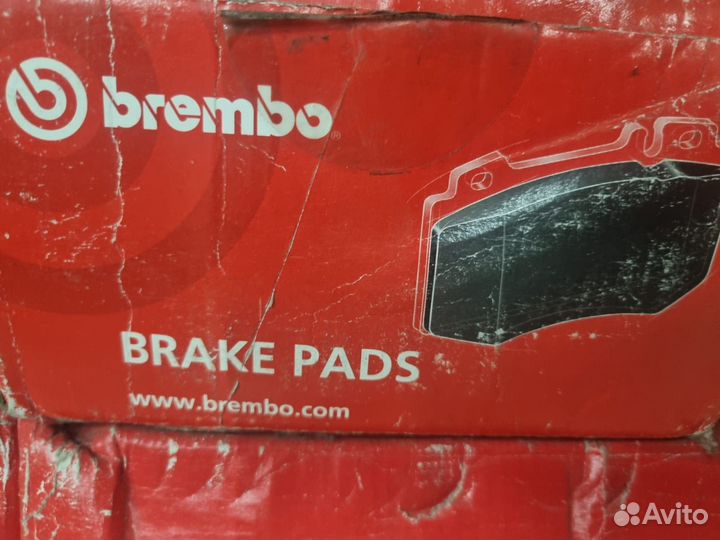 Продам Колодки тормозные дисковые зад Brembo (Итал