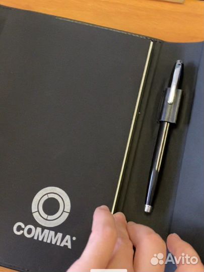 Ежедневник новый с ручкой в коробке