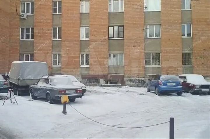 Помещение свободного назначения, 400 м²