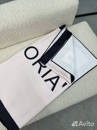 Брендовое полотенце