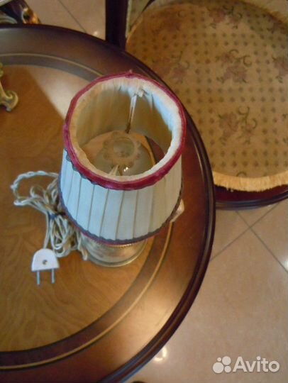 Антиквариат лампа интерьер