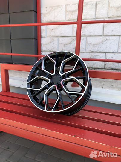 Литые Диски R17 7.0 5*112 ET43 d57.1