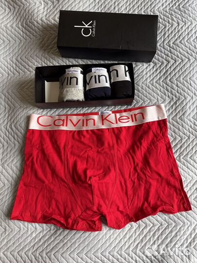 Нижнее белье Calvin Klein