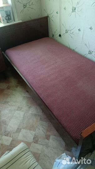 Кровать полуторка с матрасом бу