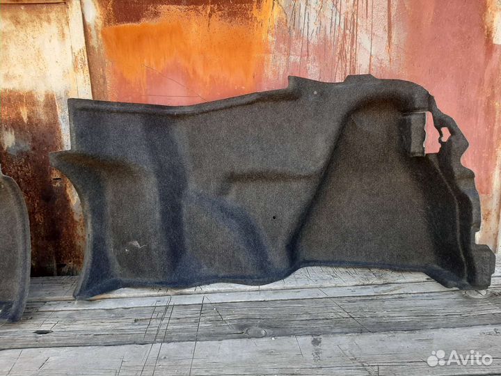 Обшивка багажника Toyota Camry V40