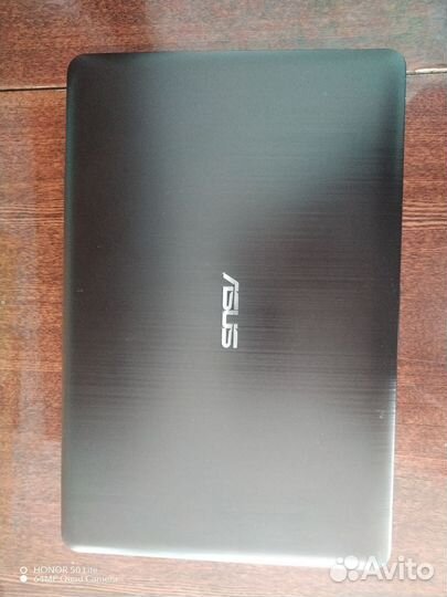 Ноутбук asus