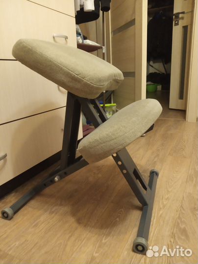 Стул для исправления осанки