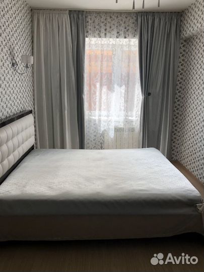 Шторы 2 комплекта, тюль, покрывало с подушками