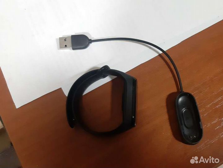 Фитнес браслет Xiaomi mi band 4