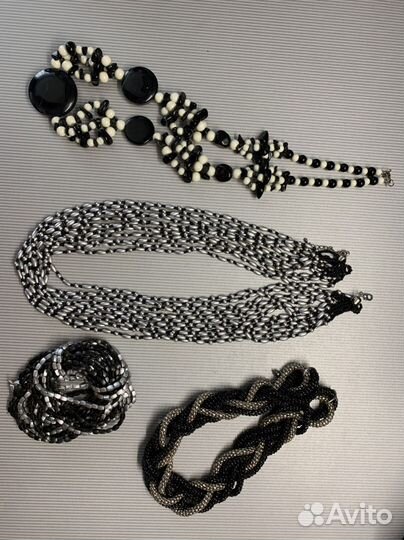 Украшения на шею