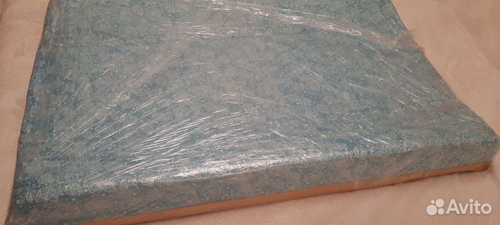 Пеленальная доска на кроватку